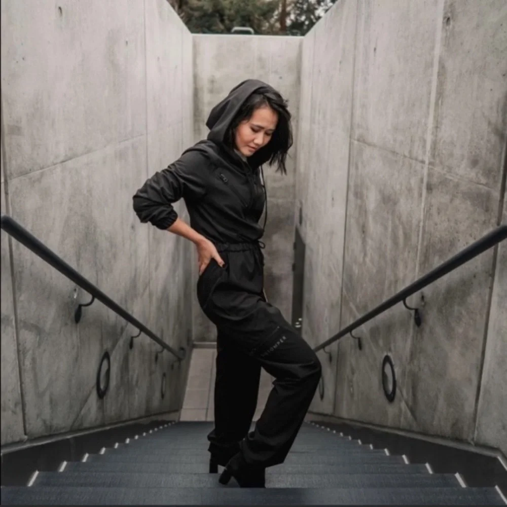 BIOROMPER BLACK HOODED JUMPSUIT UNISEX XL - Picture 3 of 9